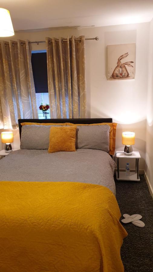 M&B Haven - Sittingbourne Apartamento Exterior foto