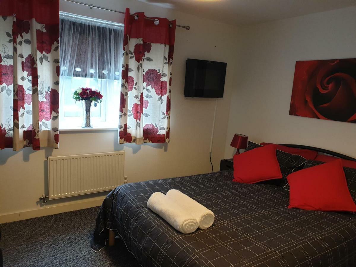 M&B Haven - Sittingbourne Apartamento Exterior foto